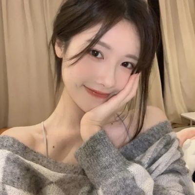 高级感美女头像图片