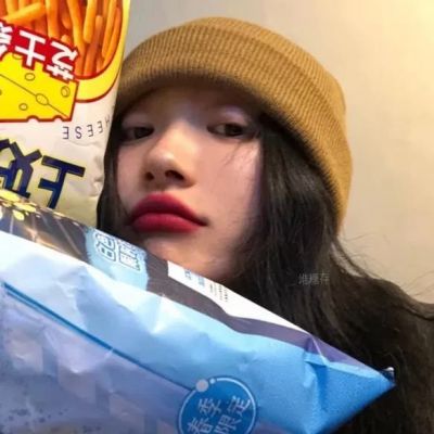 女生冬天最好看的头像真人可爱图片