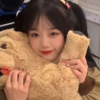 女生冬天最好看的头像真人可爱图片