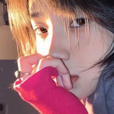 超丧女生头像真人