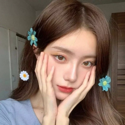 小众温柔女头真人气质高清图片