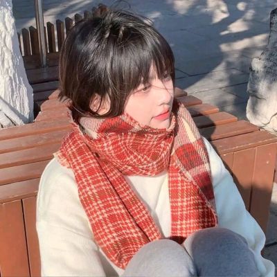 小众头像简约干净女生真人高级图片