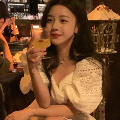 温柔高质量氛围感女生头像图片