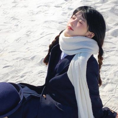 雪地美女头像图片