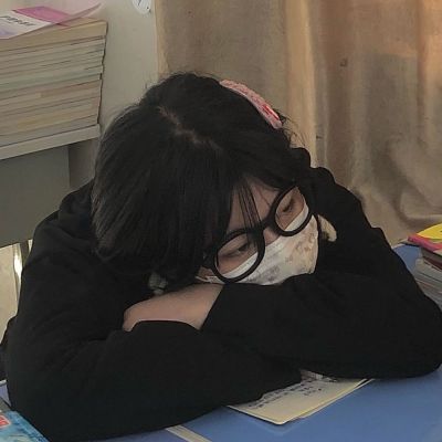 好看的女生小众照片头像