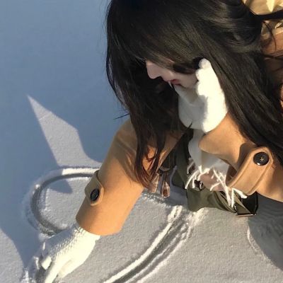 小众真人女头不易撞高级图片