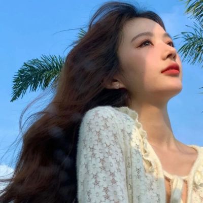 小众头像高级感觉女生好看真人图片