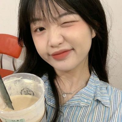 元气阳光女生头像露脸图片
