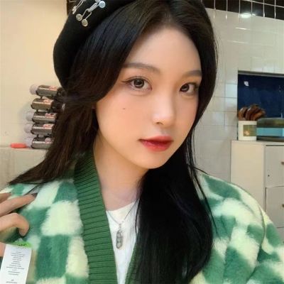 2025真人流行无水印女头图片