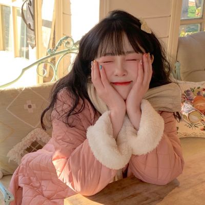 微信好看头像小众女生图片