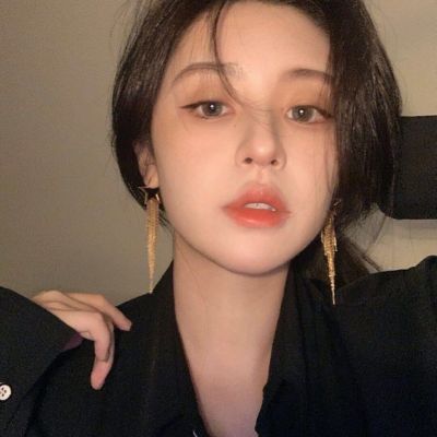 好看头像女生高级感小众图片