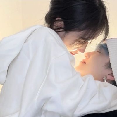 超级好看情侣头像小众一对两张图片