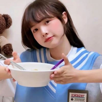 2025真人流行无水印女头图片