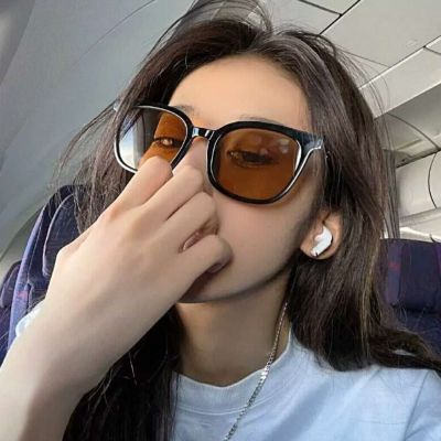 超好看的小众女生头像真人图片