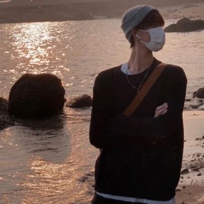 真人男生高冷头像超酷帅气图片