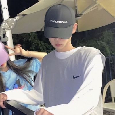 真人情侣头像ins小众好看高清图片