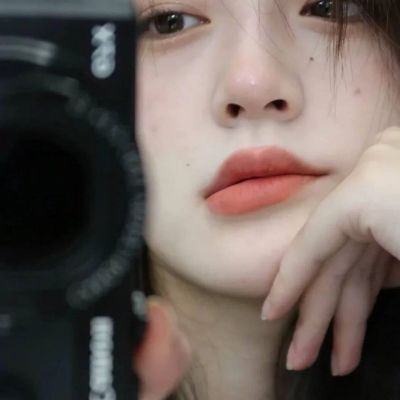高质量头像风格小众女生高清图片