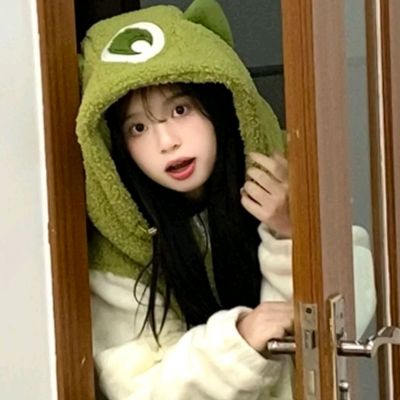 ins优质女头甜妹高清图片