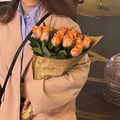 超丧女生头像捧花