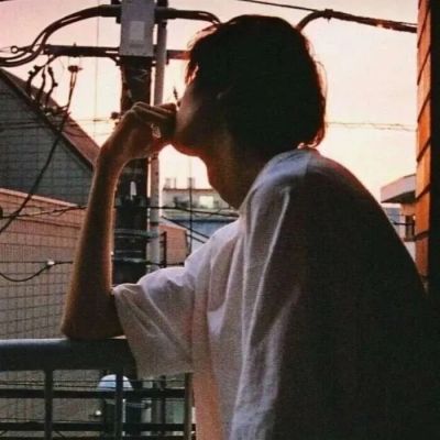 2025流行男生微信头像图片