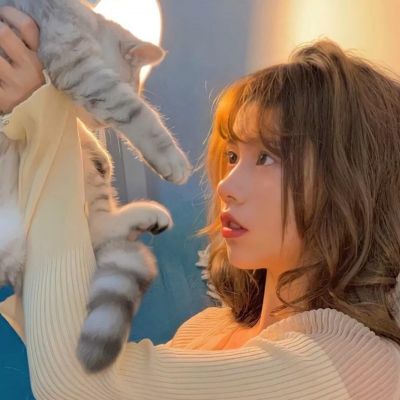 元气阳光女生头像露脸图片