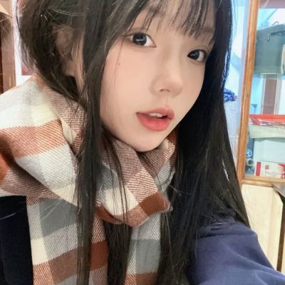 青春年少小众又很好看的女生头像图片
