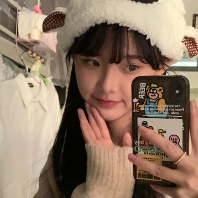 微信好看头像小众女生图片