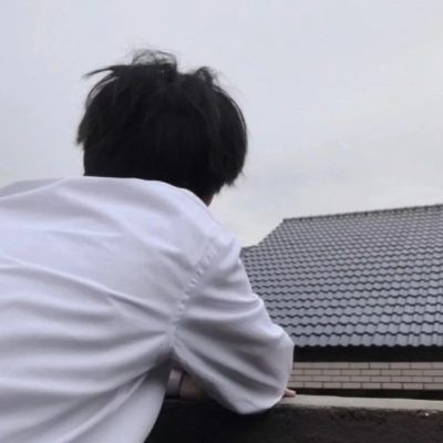 2025流行男生头像最新款真人图片