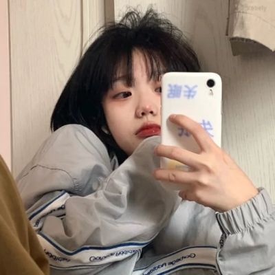 小众头像奇怪可爱女生真人图片