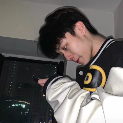 真人男生高冷头像超酷帅气图片
