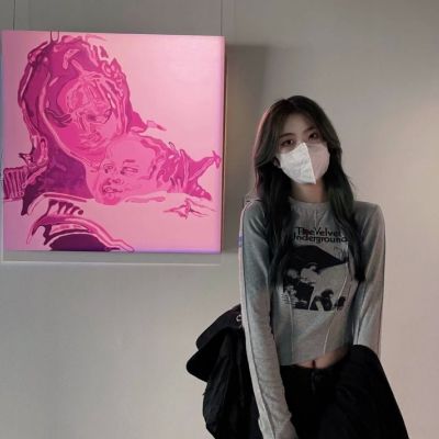 小众超好看头像女生真人高级图片