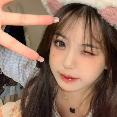 ins高质量小众女生头像图片