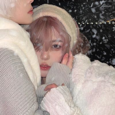 雪中浪漫情侣头像