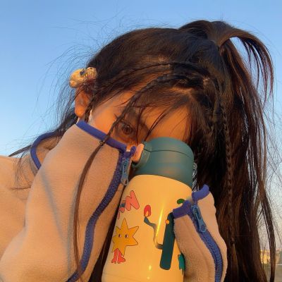 qq网络头像青春版女生高清图片