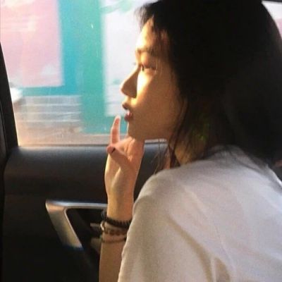 气质头像女生文艺复古风真人清新图片