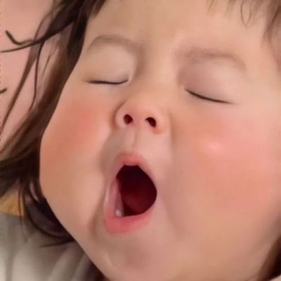 睡觉摆烂头像