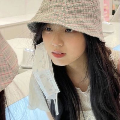 ins风微信头像真人女生甜妹图片