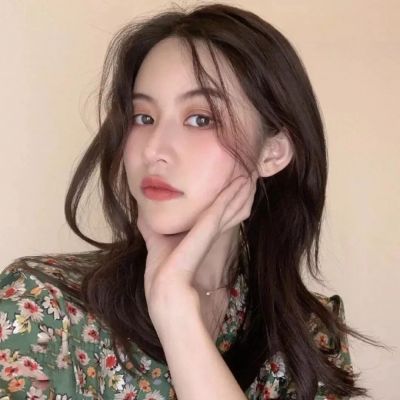 心动微信头像女生高清真人图片