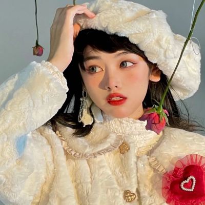 高质量头像女生真人ins好看图片