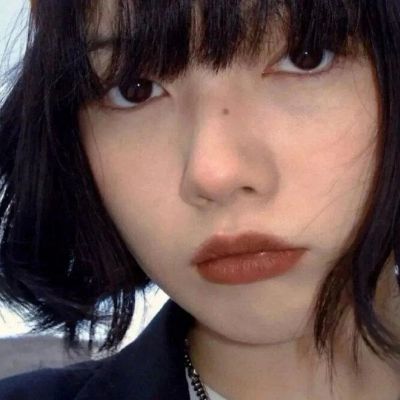 ins超火女生头像真人可爱图片