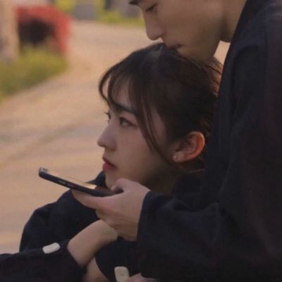文艺复古情侣头像真人一对两张图片