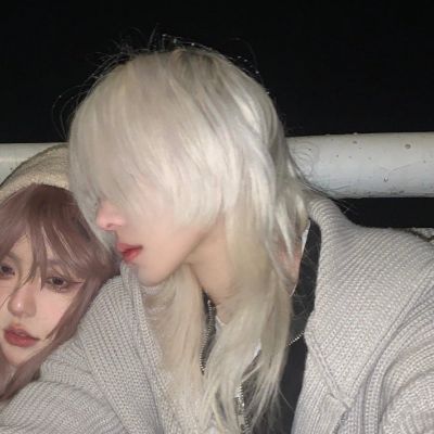 雪中浪漫情侣头像
