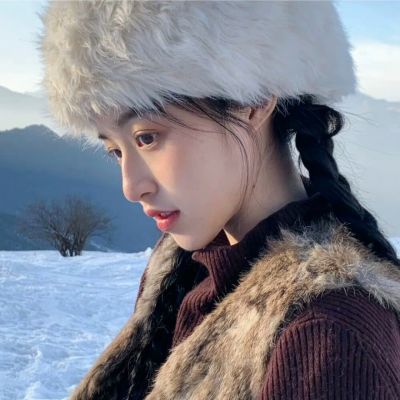 下雪高级女头像