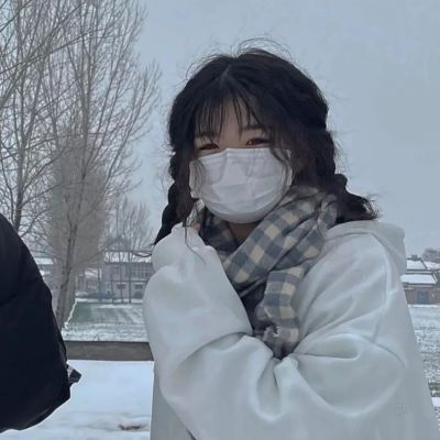 ins风情侣头像真人一左一右甜蜜图片