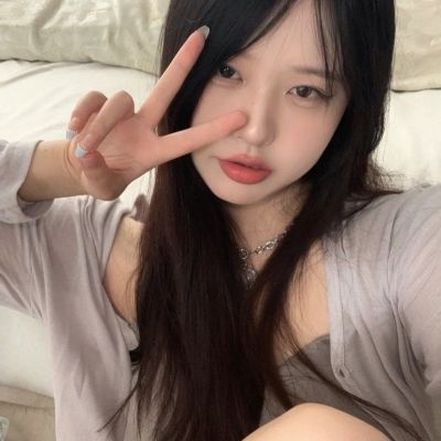 真人照片女生素颜头像图片