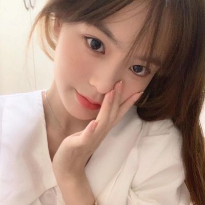 ins风微信头像真人女生甜妹图片