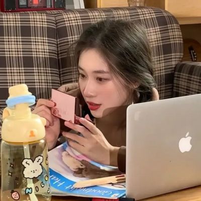 女头原宿风ins头像个性高清图片