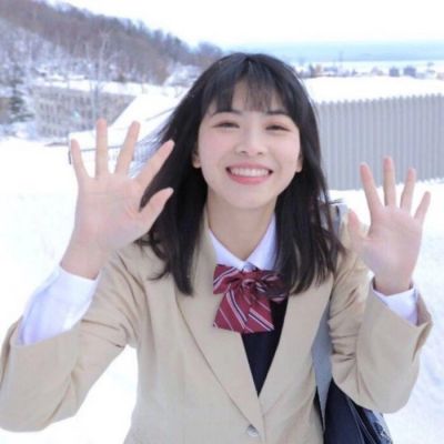 冬季头像真人温柔女生高清图片