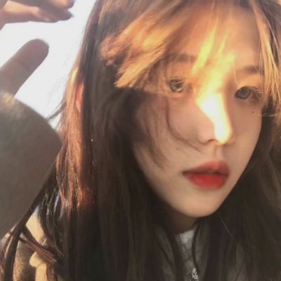 女生头像真人温柔氛围感唯美图片
