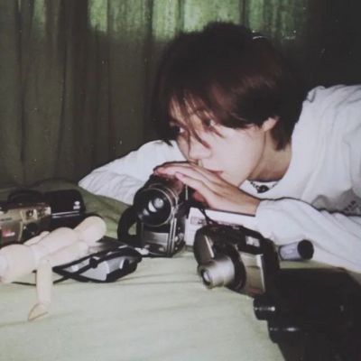 男生超酷意境氛围感头像图片